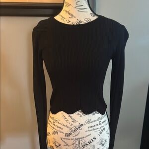 Dynamite Black and White Long Sleeve Fitted Blouse
